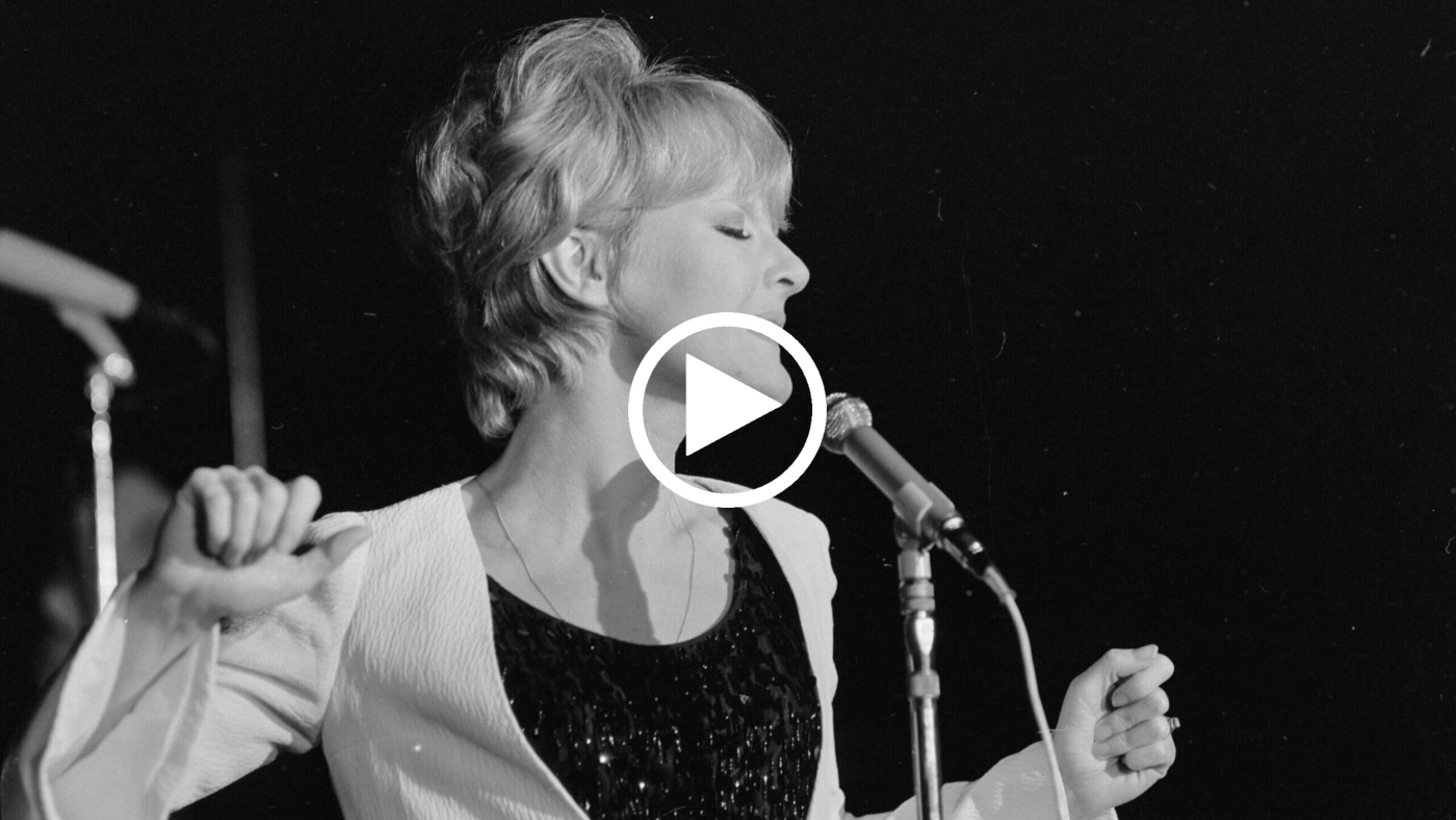 Petula Clark – Downtown