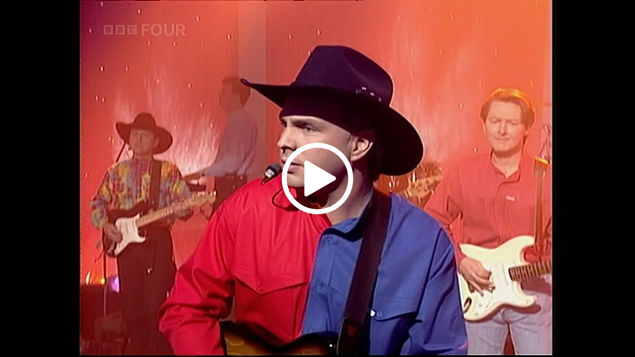 Garth Brooks – Standing Outside the Fire