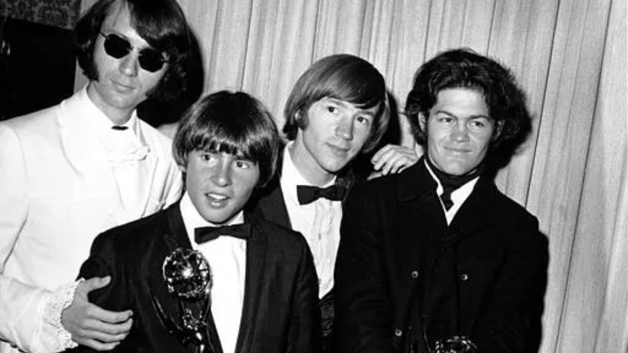 The Monkees – Sweet Young Thing