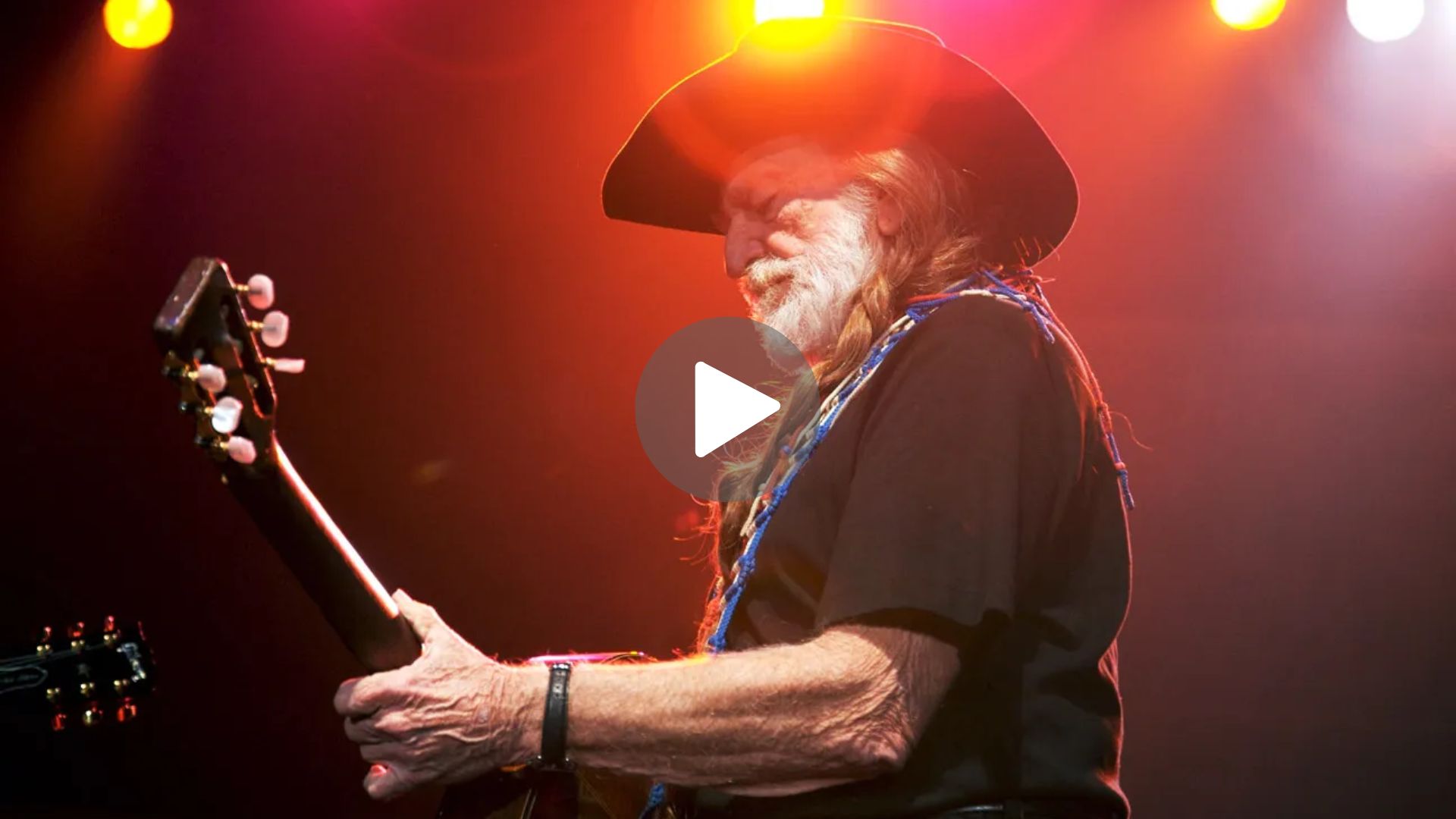 Willie Nelson – Funny How Time Slips Away