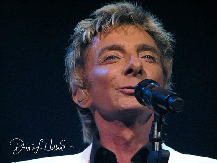 Barry Manilow – Somewhere Down the Road